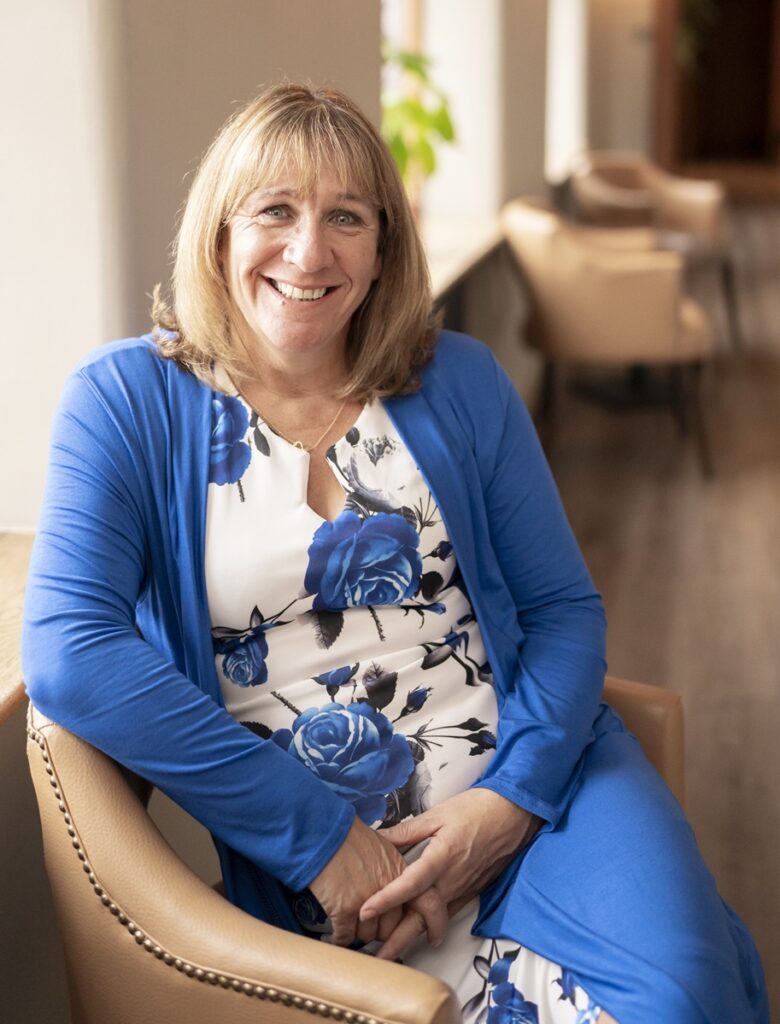 Anita Scott Celebrant in Milton Keynes