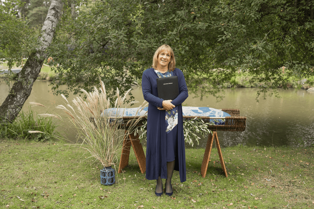 Anita Scott A Celebrant in Leighton Buzzard Bedfordshire